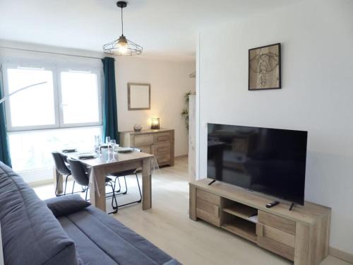 Ile Beaulieu Apartment | VULCAIN 2, 18ème, Le toit de Vulcain, superbe vue