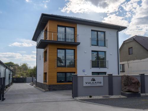 Vinica Bed & Breakfast | VULCANO Guesthouse
