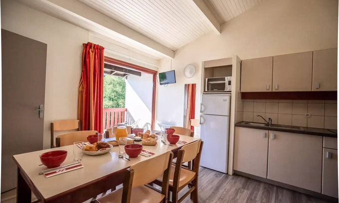 Urcuray Apartment | VVF Basque Country Saint-Étienne-de-Baïgorry * - 2 Rooms 4 People 1 baby