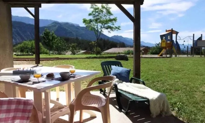 Die Apartment | VVF Sud Vercors* - 3-Room Cottage 6 People 1 baby