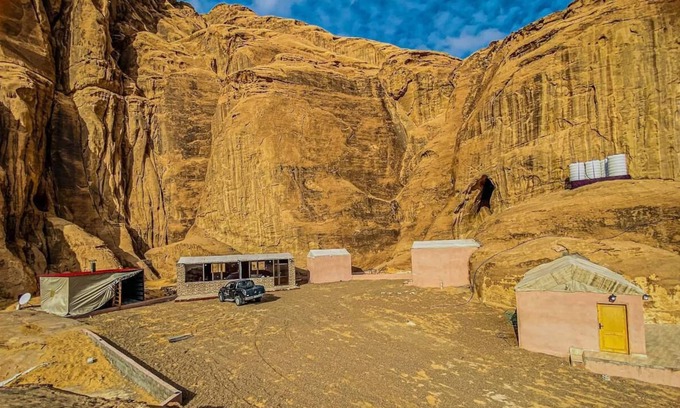 Wadi Rum House | W camp is a private camp in wadi rum desert, quiet, privacy