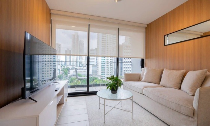 Panama City Apartment | w* | Exciting 1BR in San Francisco