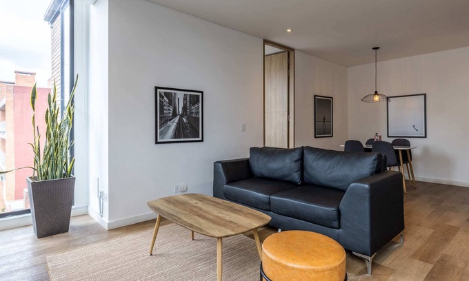 Antiguo Country Apartment | w* | Industrial 2BR in Parque Virrey