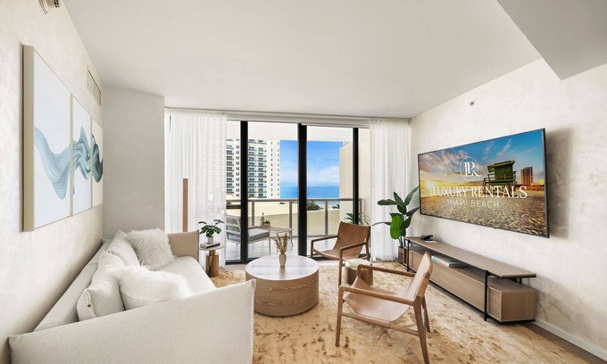 City Center Condo | W South Beach: Oceanview Condo with Pool & Direct Beach Access