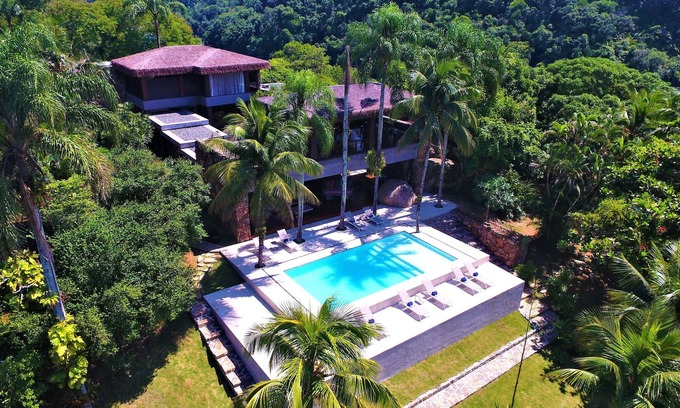 Angra dos Reis Villa | W01. 337 · Island of Japan by WhereInRio Luxury Rentals