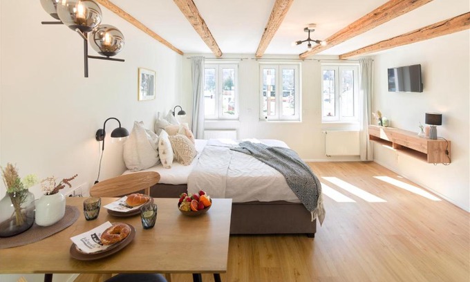 Reutlingen Apartment | WachtRaum Reutlingen - Altstadt Apartment & Design Rooms an Stadthalle & Marktplatz