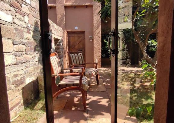 Aihole Hotel | Wada1