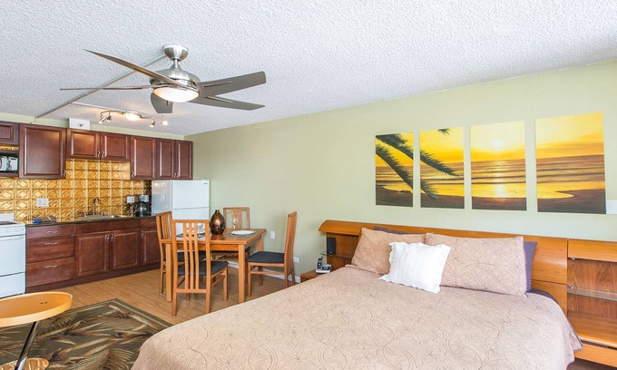 Waikiki Condo | WaikikiLux 507 Waikiki