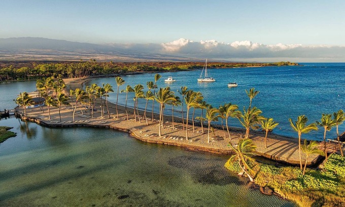 Waikoloa Condo | Waikoloa Beach 2bdrm/2ba remodeled condo close to the beach.