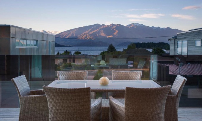 Wanaka Villa | Waimaori Views