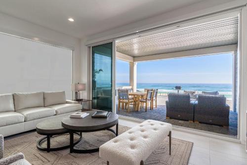 Crystal Beach House | Wait'n on Sundown
