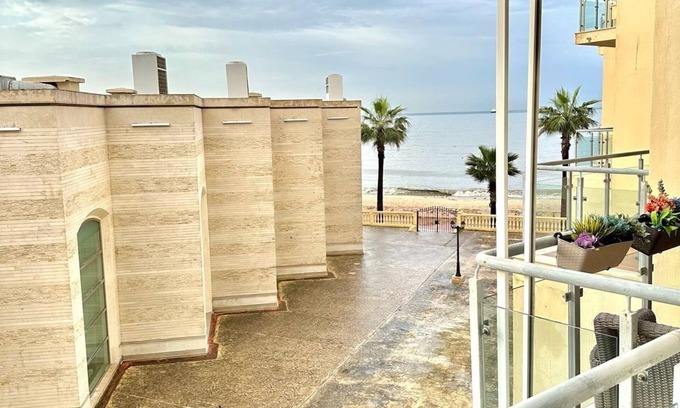 Mediouna Apartment | Wake up to the Sound of Waves!
