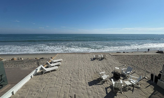 Capistrano Beach House | WakeUp to Waves in Capo Beach , 5 BdRm Beachfront Bliss Awaits!