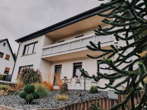 Burg Apartment | Waldblick Herborn