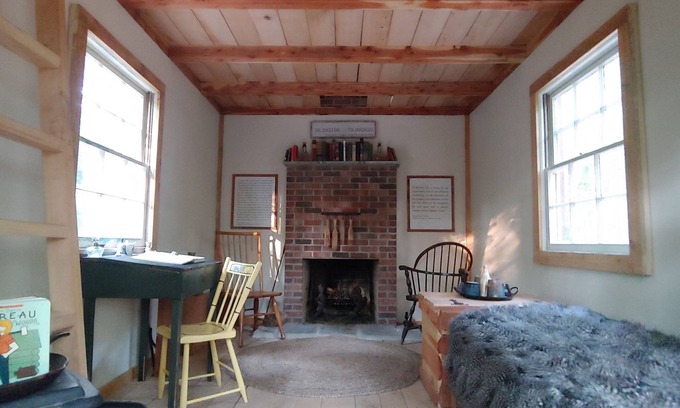 Stokes Cabin | Walden Cabin Experience