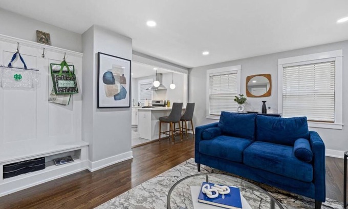 Harters Heights House | Walk 1/2 Mile to Campus & 1 Mile to ND Stadium!