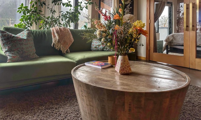Nelson House | Walk everywhere from Railtown Suite! + spacious, beautiful, & comfortable.
