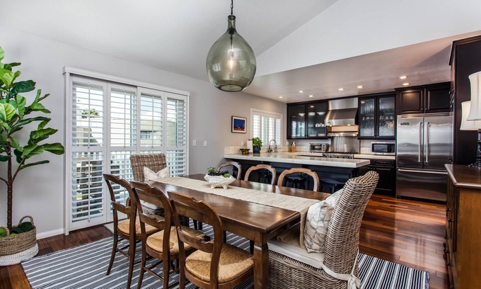 South Redondo Condo | Walk or bike to beach, restaurants, Redondo Beach Pier. Ocean view