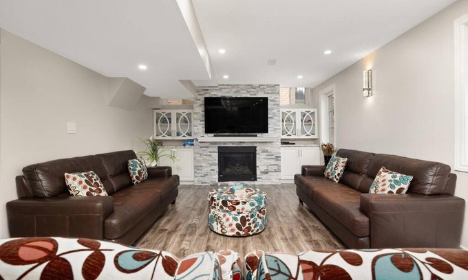 Brampton Apartment | Walk-out Basement Apartment with Private Entrance