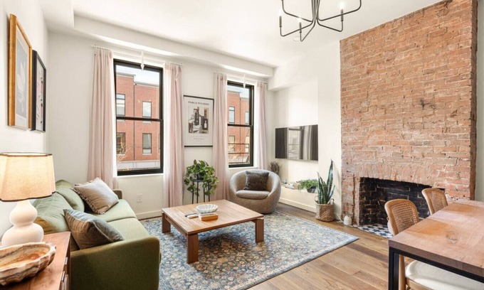 Over-the-Rhine Condo | Walk to ALL | Washington Park | FREE Streetcar