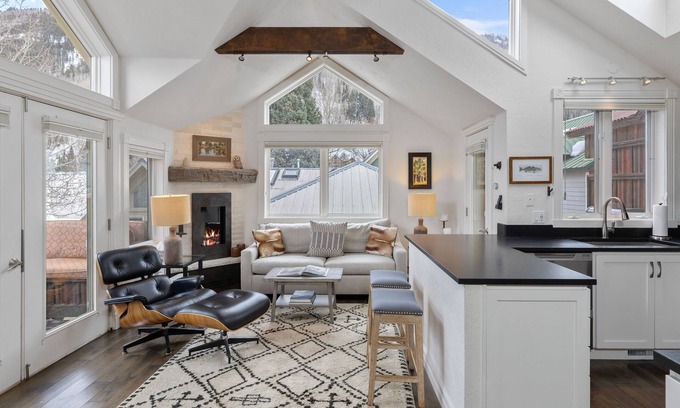 Telluride House | Walk to anything! Contemporary 3 Bedroom Home with family game room!