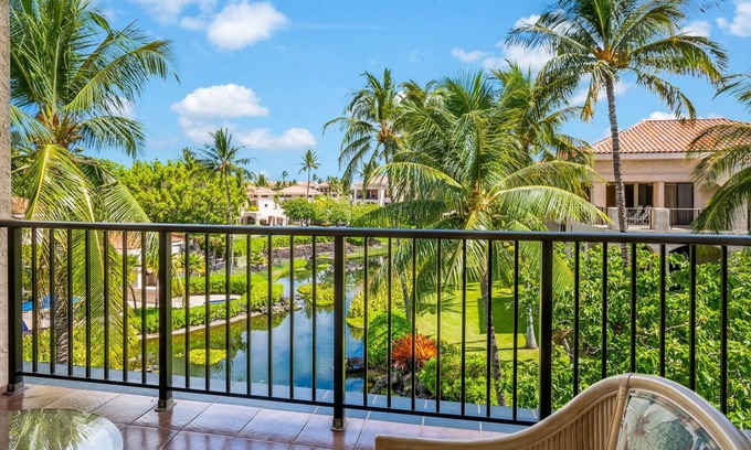 Waikoloa Condo | 🏖️Walk to Beach | AC & WIFI | Tennis | vrKCV