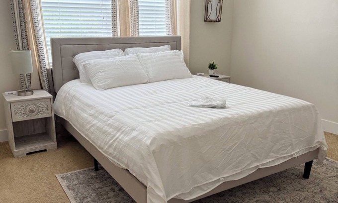 Southwest Raleigh House | Walk to Carter Finley in Raleigh, Dogs OK