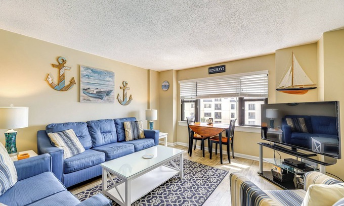 Indian Beach Condo | Walk to Indian Beach: Condo w/Ocean-View Balcony