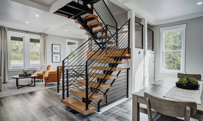 Downtown Salt Lake City House | Walk to Salt Palace, Delta Ctr, Temple Square and all of downtown! - VIEWS!