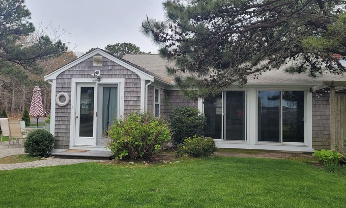 West Yarmouth House | Walk to Seagull Beach from this Pristine Cape Cod Getaway Home