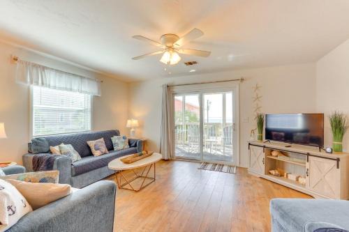Cape San Blas House | Walk to Shore Ocean View Cape San Blas Townhome