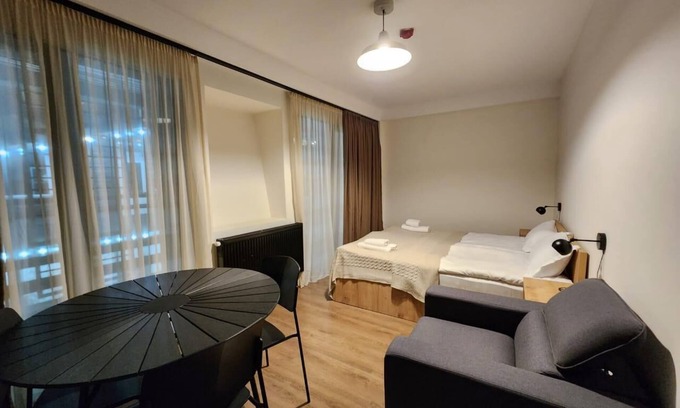 Kazbegi Apartment | Walk to Ski Lift-1BR-Studio-Balcony-Parking