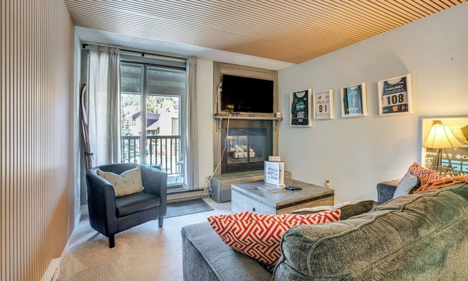 East Village at Copper Condo | Walk to Ski Lift + Hot Tub: Copper Mountain Condo