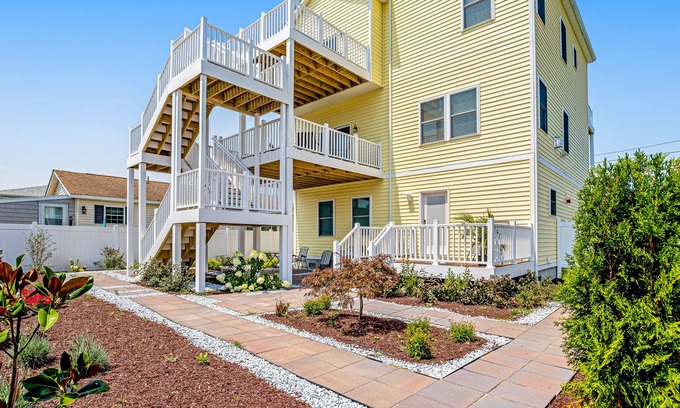 Midtown Ocean City House | Walk to the Beach & Boardwalk! Brand New Home w/ Upscale Finishes, AC, WiFi!
