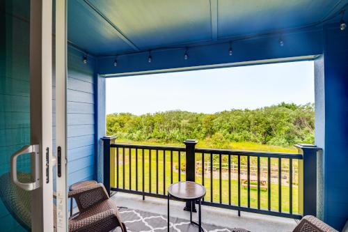 Ocean Shores Apartment | Walk to the Beach Ocean Shores Condo!