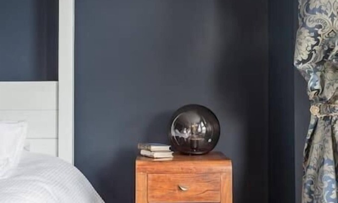 Haringey House | Walk to the Piccadilly Line From a Stunning Family House