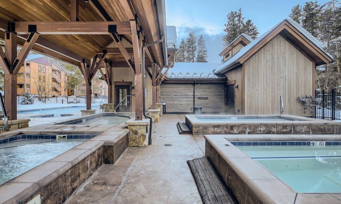 Warrior's Mark House | Walk to the Slopes at Pine Creek Retreat!
