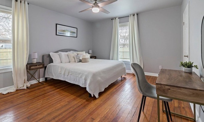 Oakley House | Walkable & Central w/1st flr bdr & bth- TVs in all rooms!