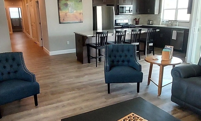 Murphys House | Walking distance to downtown Murphys - Shopping, Restaurants, Wine Tasting