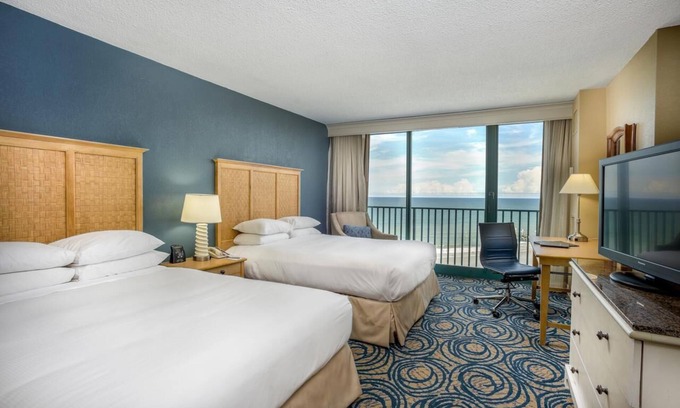 Brush - Stewarts Hotel | Walking Distance to Daytona Lagoon w/Pools & Spa!