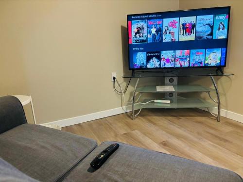 Mission District Apartment | Walkout Basement Suite with Free Street Parking