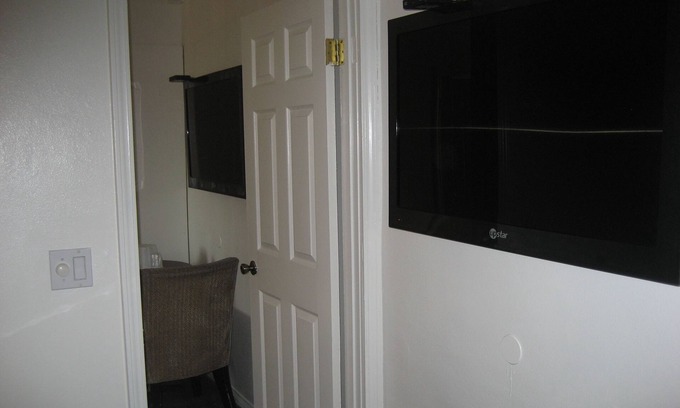 Sutter Hotel | Walls Motel Long Beach