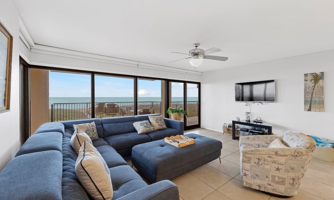 South Padre Island Condo | Walls of windows overlooking the blue ocean!