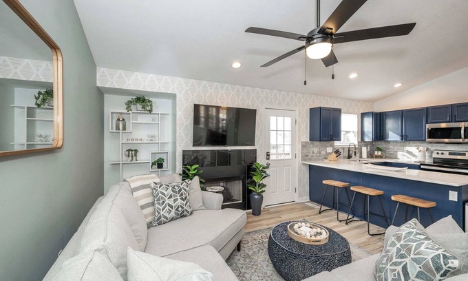 Walton House | Walton Arkside Oasis