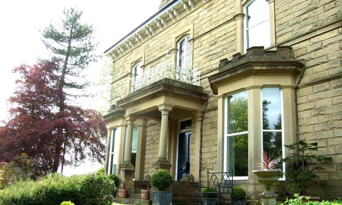 Chapel en le Frith Apartment | Walton House