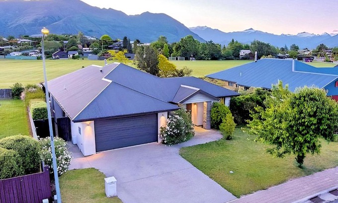Wanaka House | Wanaka Holiday Home