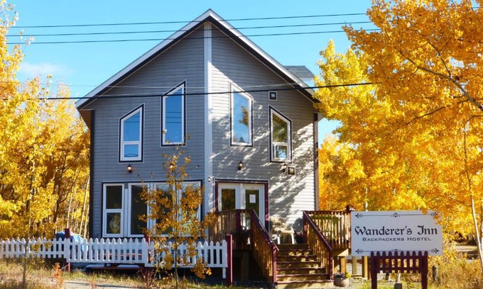 Haines Junction Hostel | Wanderer's Inn Backpackers Hostel