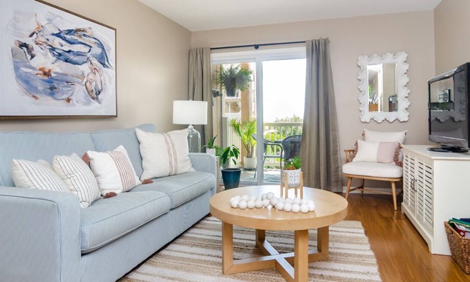 Wilmington Beach Condo | Wanderlust 1: Beautiful Sand Pebbles Condo with Gorgeous Ocean View