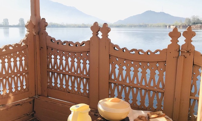 Sudarbal Boat Rental | Wangnoo Worth Houseboats