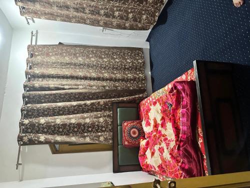 Srinagar House | WANI APARTMENTS bemina SRINAGAR